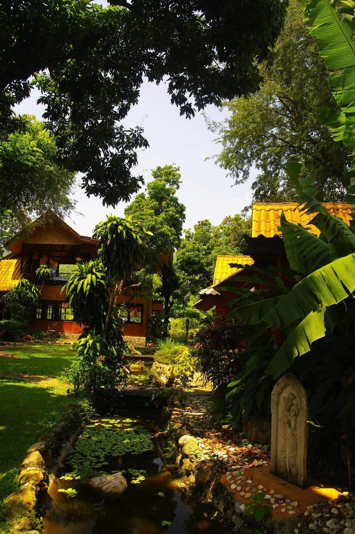 Areeya Phuree Resort Thaton Mae Ai Экстерьер фото